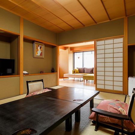 Tachibana Shikitei Hotel Kaga  Exterior photo