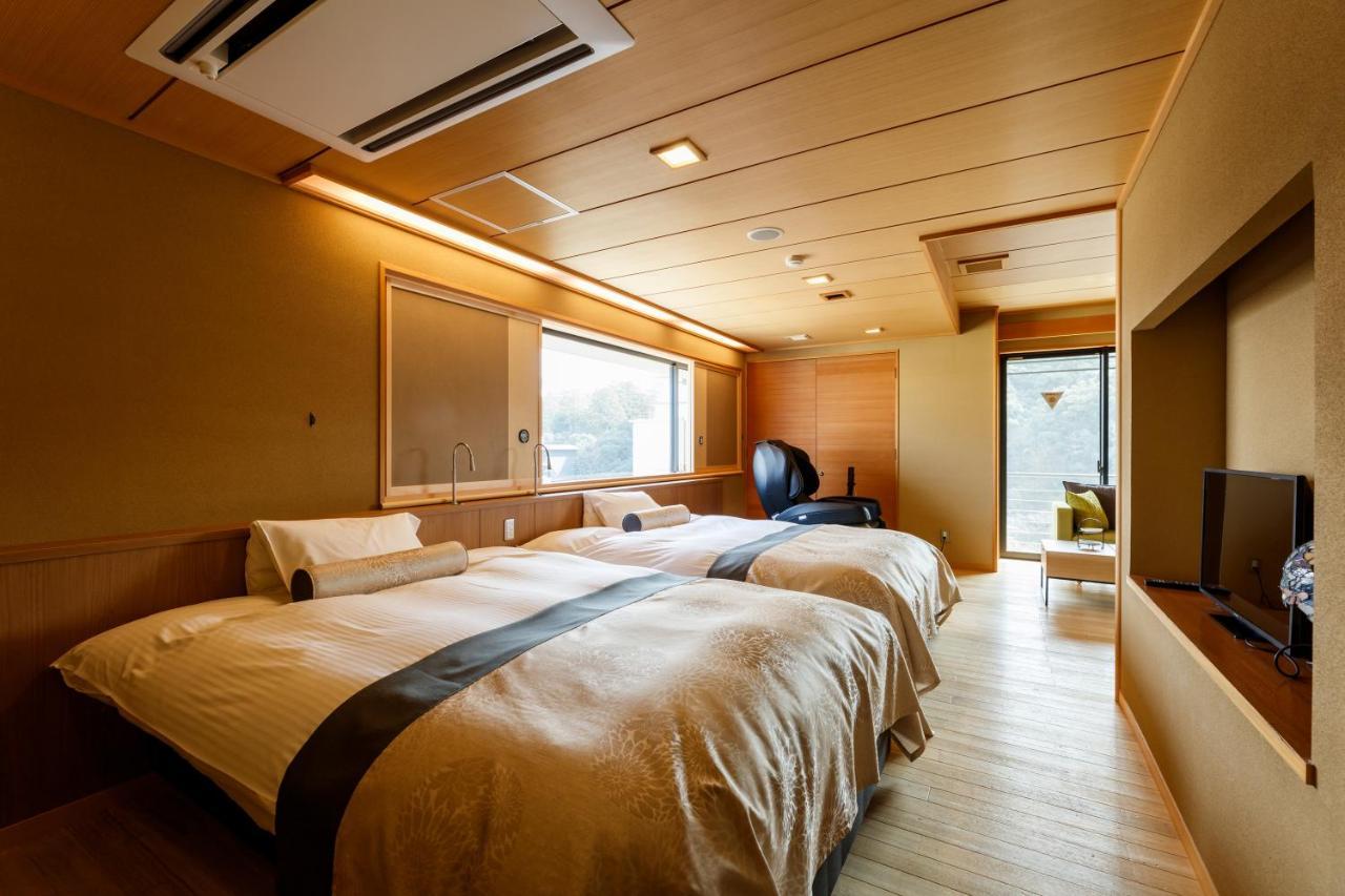Tachibana Shikitei Hotel Kaga  Exterior photo