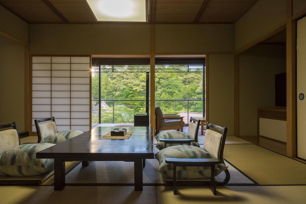 Tachibana Shikitei Hotel Kaga  Exterior photo