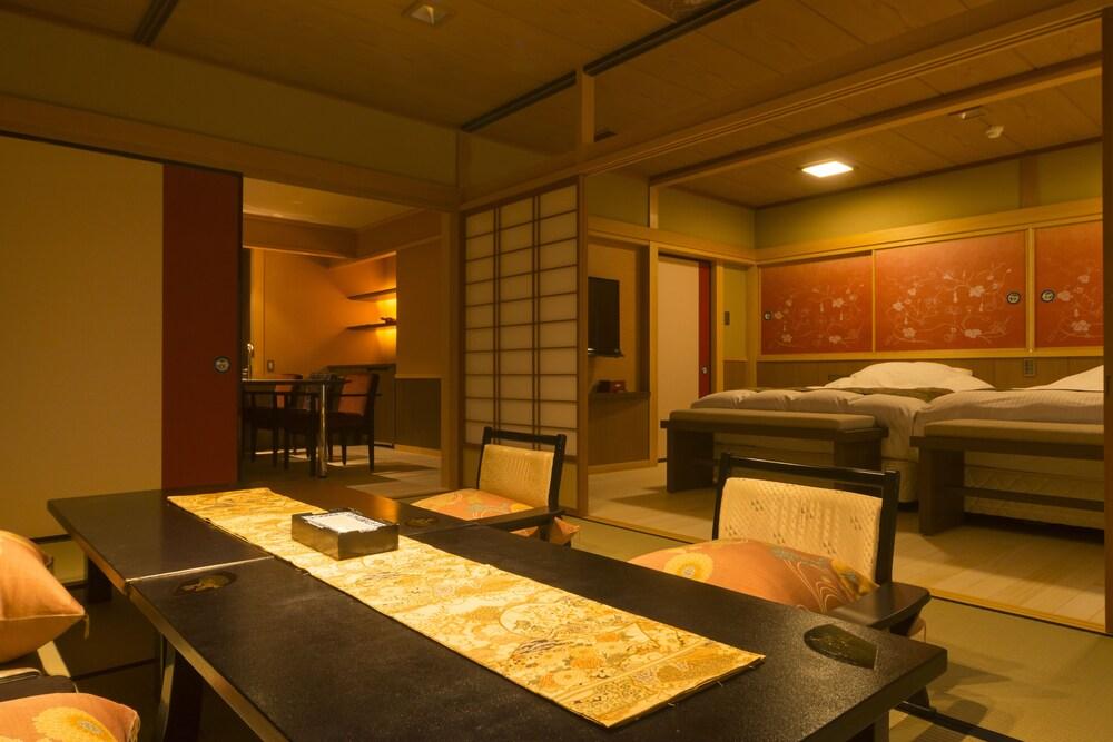 Tachibana Shikitei Hotel Kaga  Exterior photo