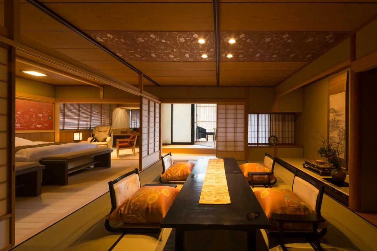 Tachibana Shikitei Hotel Kaga  Exterior photo